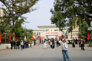 cua khau mong cai